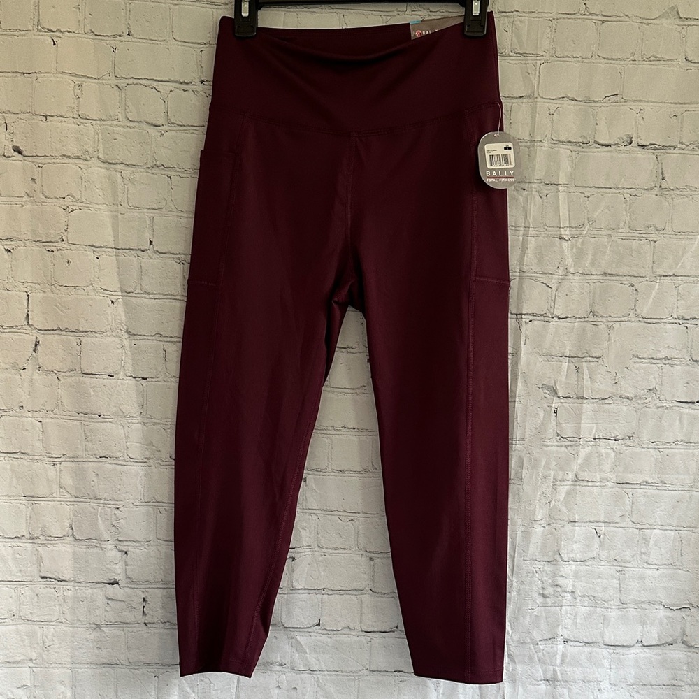 Bally NWT Wine Burgundy Mid-Calf Active Leggings with Side Pockets